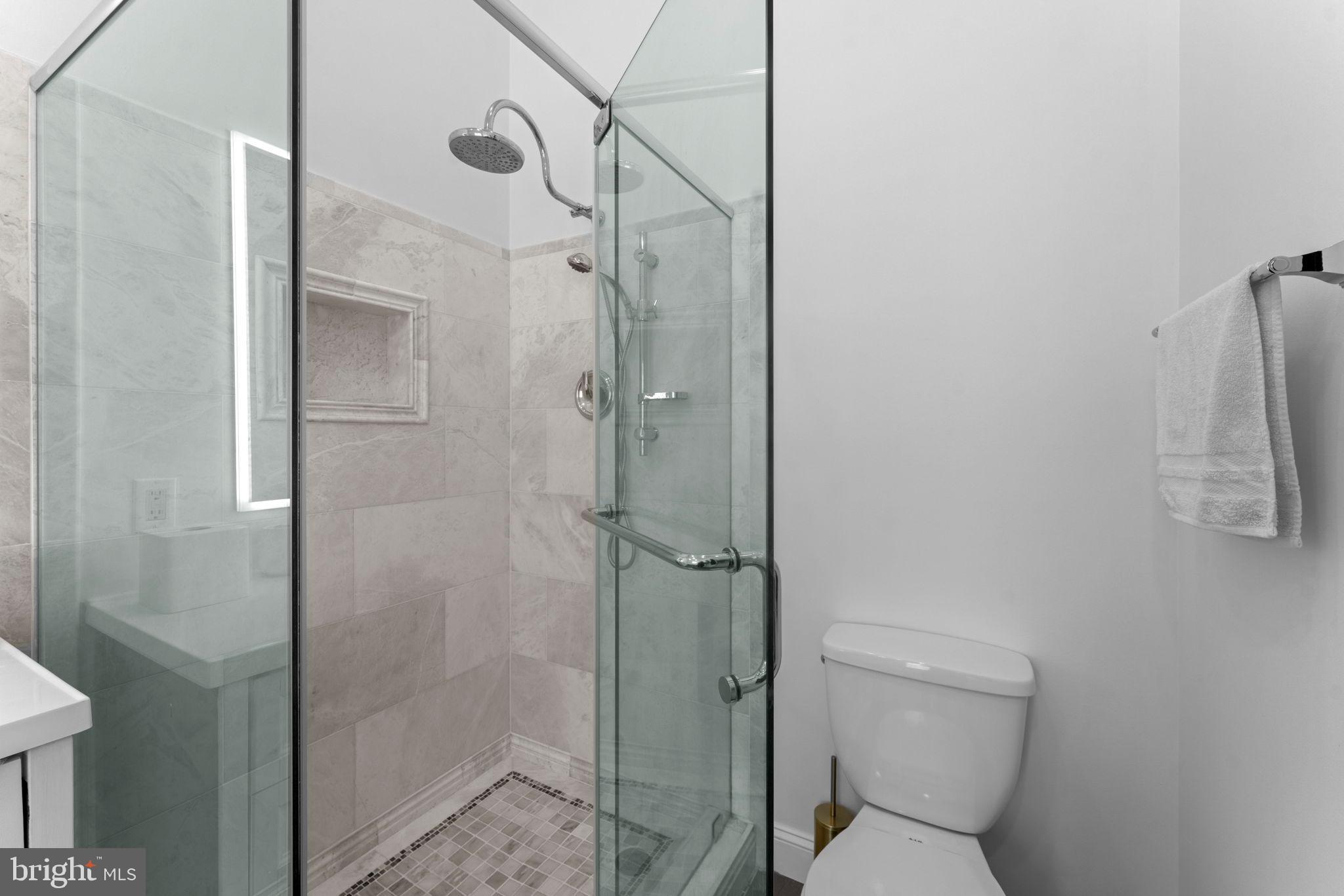 11433 HERITAGE OAK COURT