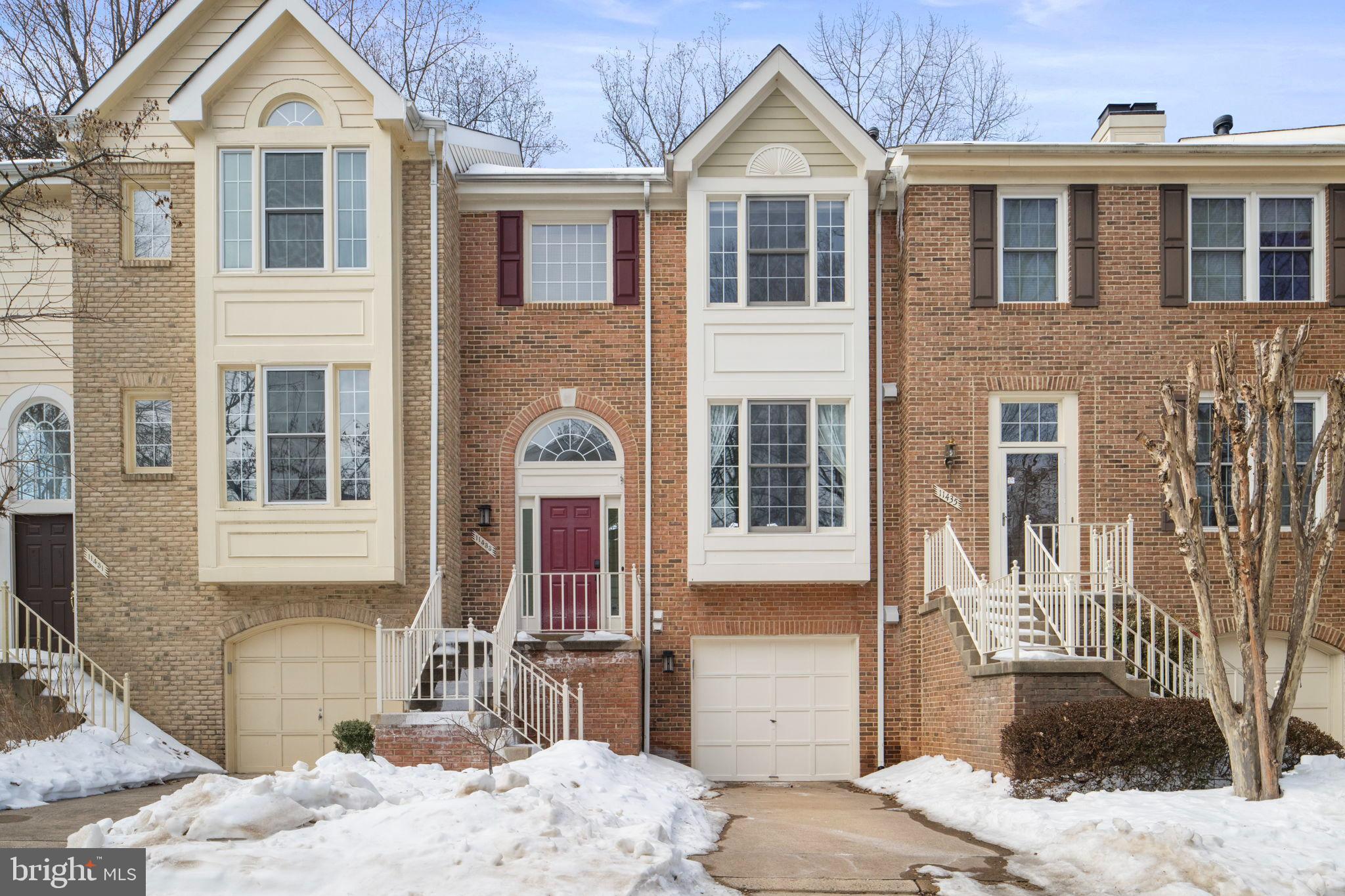 11433 HERITAGE OAK COURT