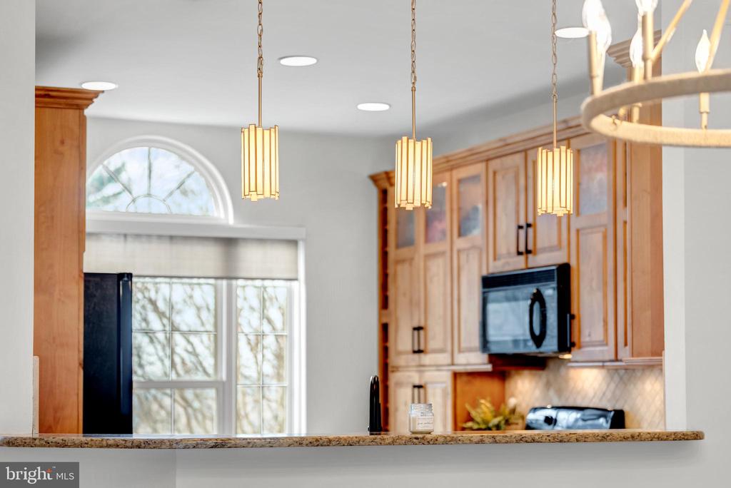 12027 EDGEMERE CIRCLE