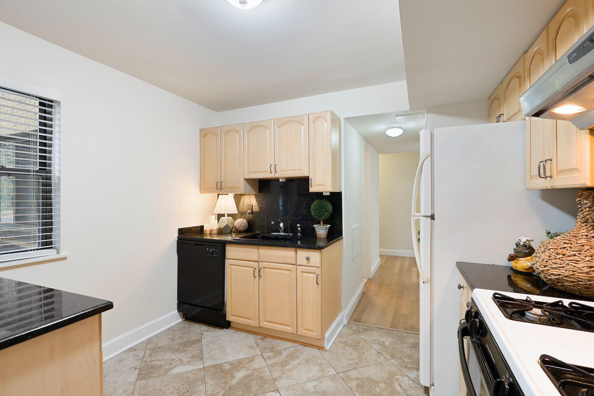 2037 ROYAL FERN COURT 47/2C