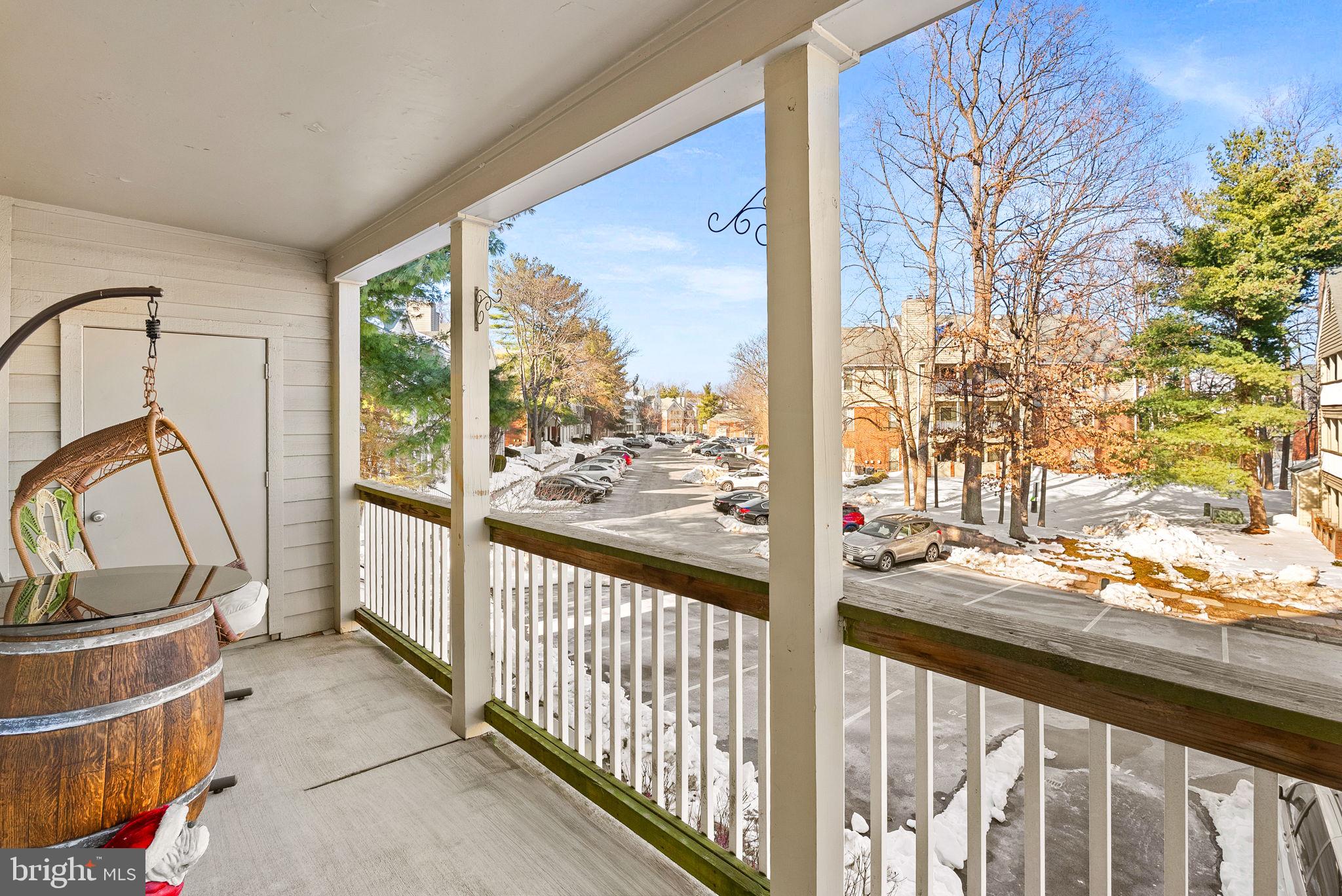 3916 PENDERVIEW DRIVE 428