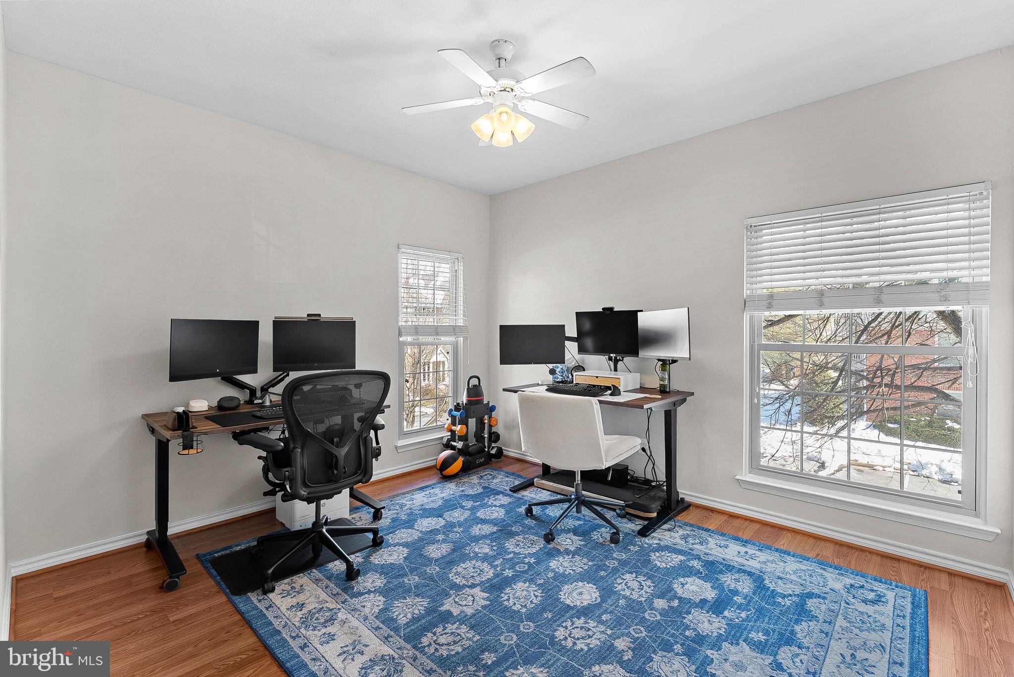 3916 PENDERVIEW DRIVE 428