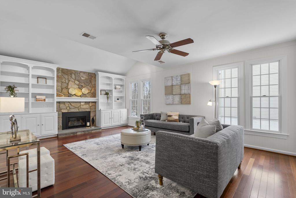 12017 SUGARLAND VALLEY DRIVE