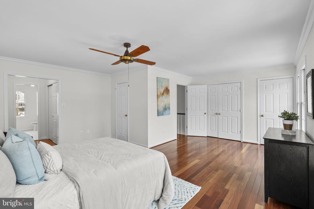 12017 SUGARLAND VALLEY DRIVE