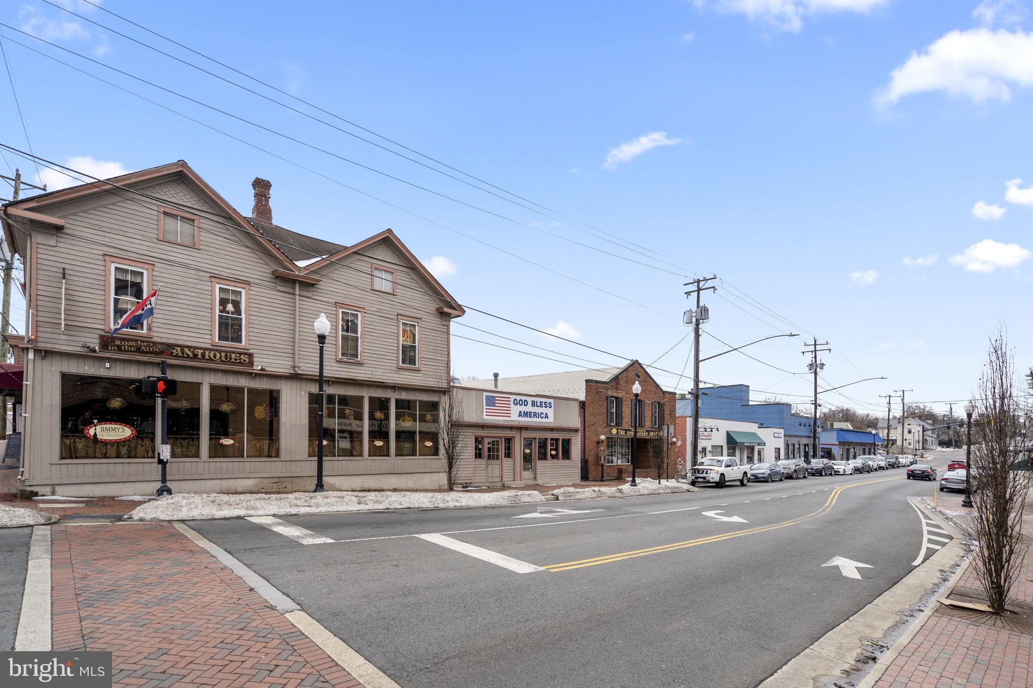 12017 SUGARLAND VALLEY DRIVE