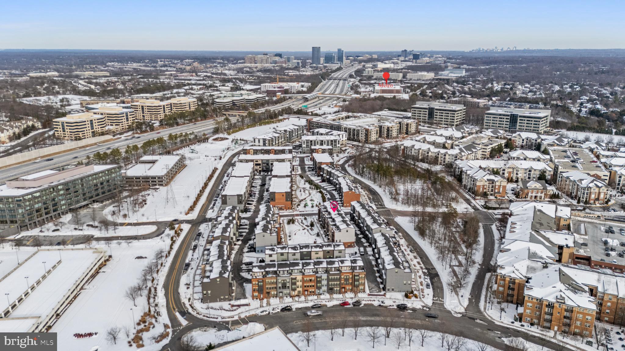 13039 HATTONTOWN SQUARE