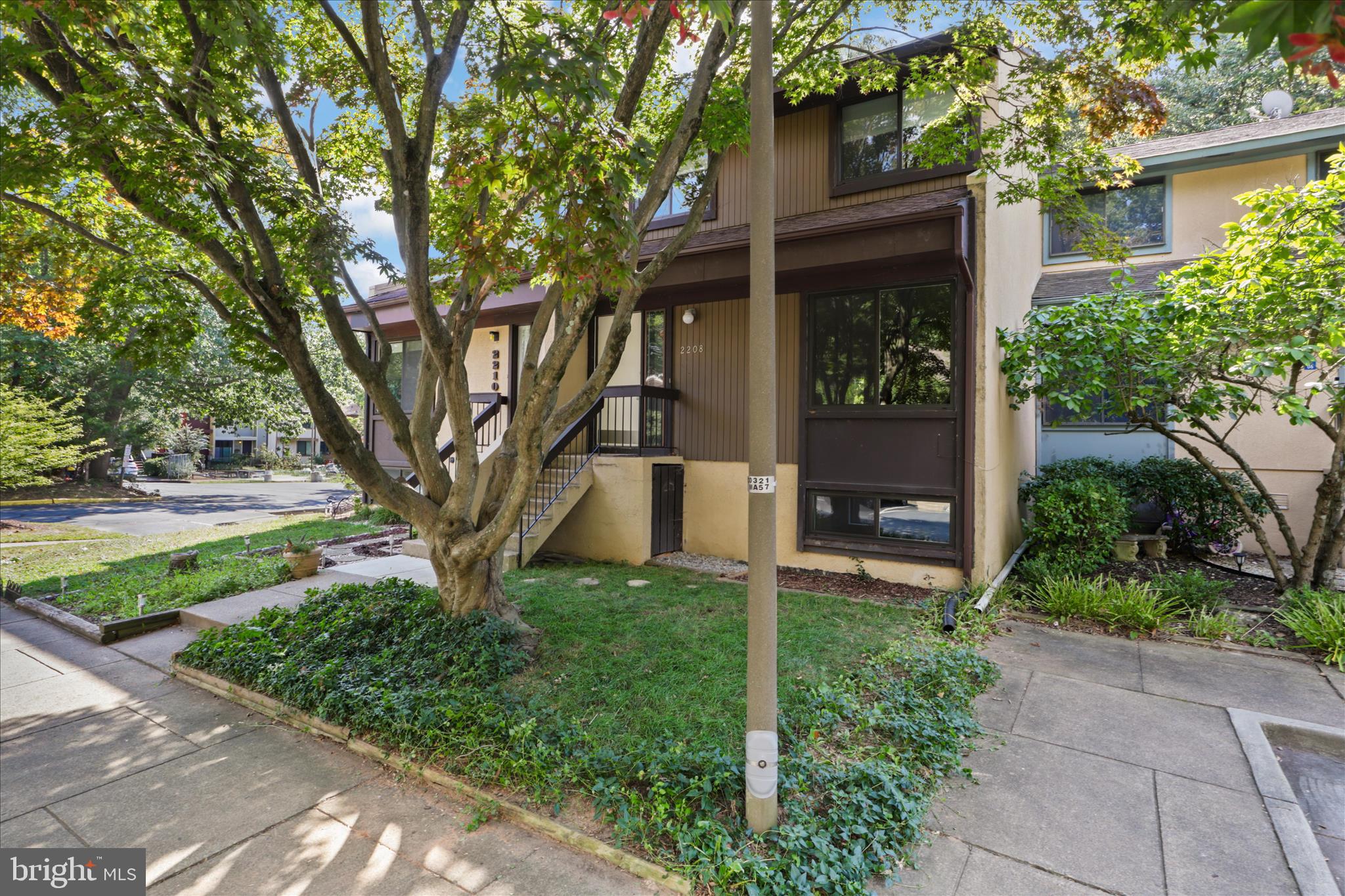 2208 CARTWRIGHT PLACE