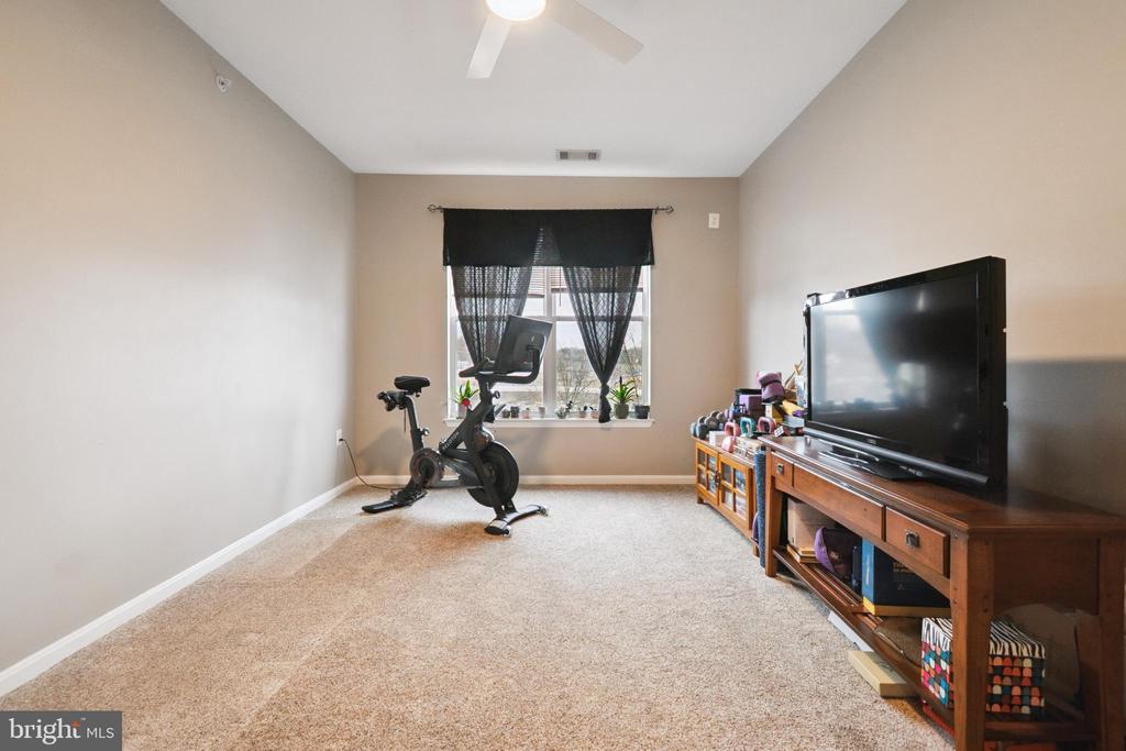9480 VIRGINIA CENTER BOULEVARD 403