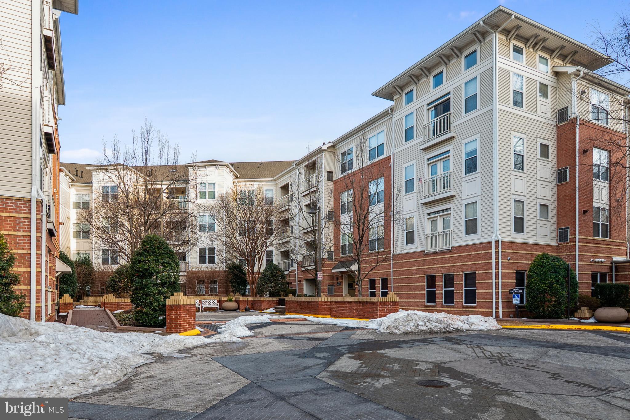 9480 VIRGINIA CENTER BOULEVARD 403