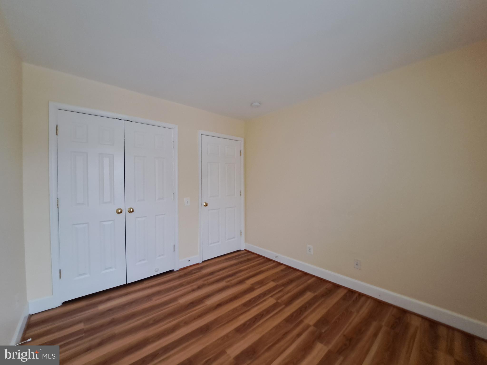 2481 WALNUT ROCKER LANE