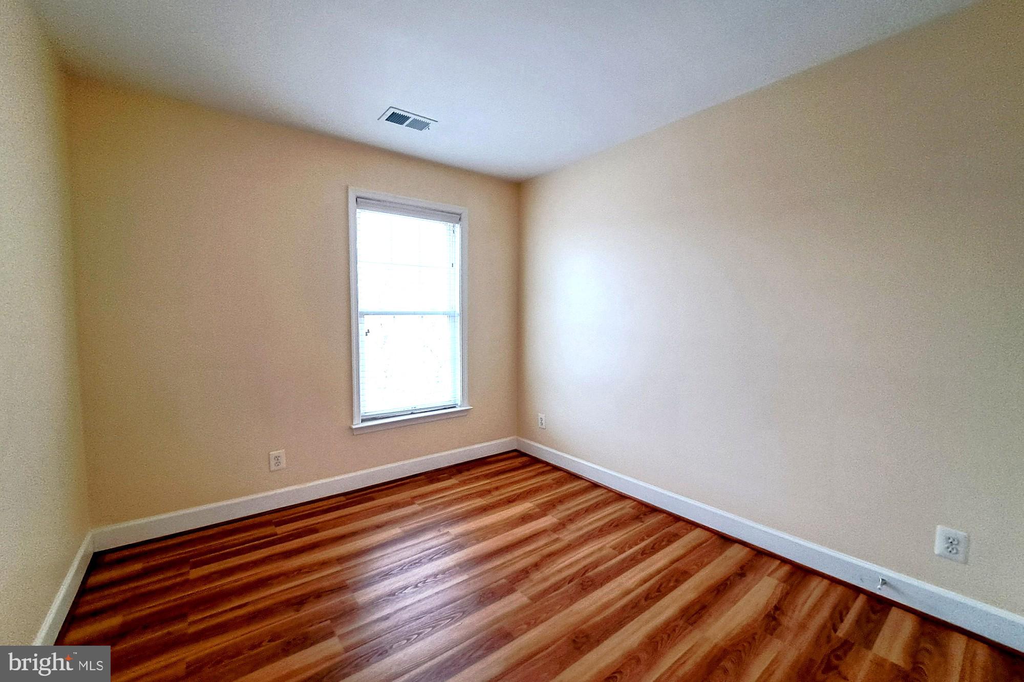 2481 WALNUT ROCKER LANE