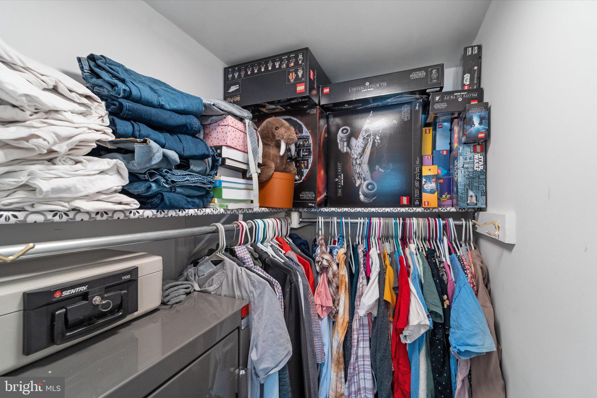 13961 WATER POND COURT