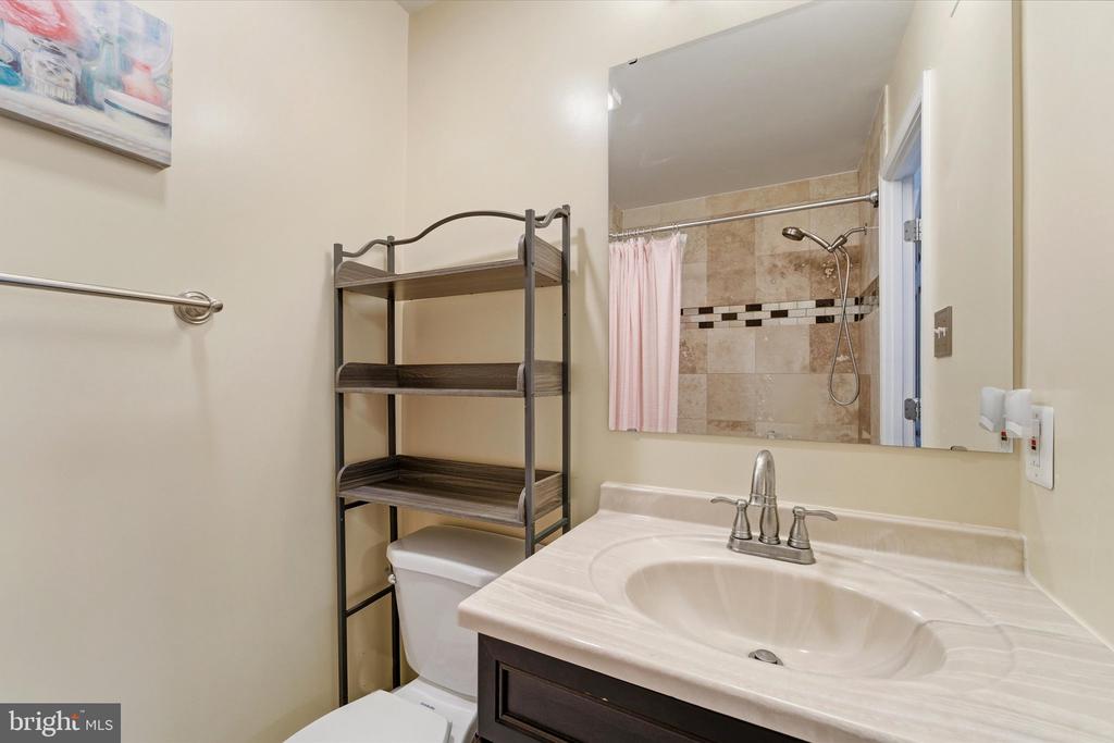 13961 WATER POND COURT