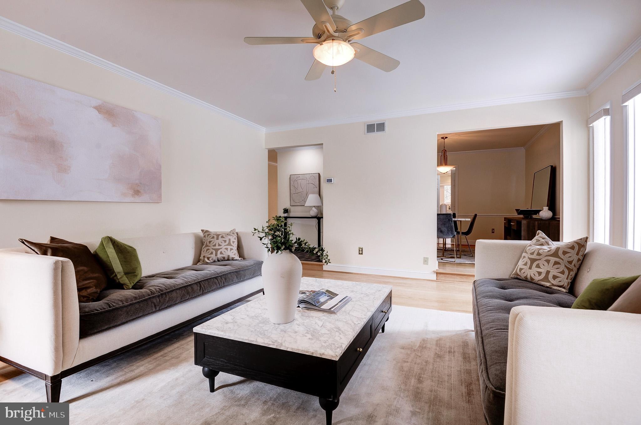 2800 OAKTON MANOR COURT