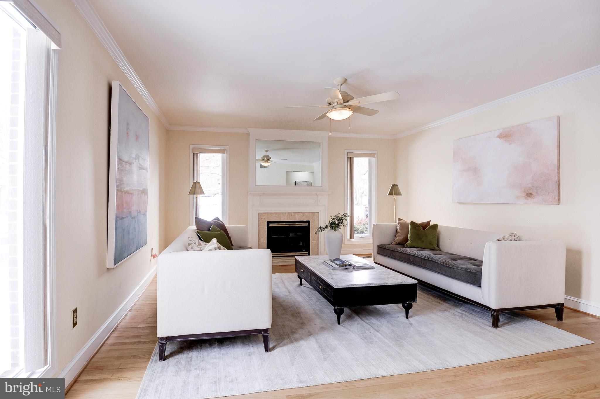 2800 OAKTON MANOR COURT