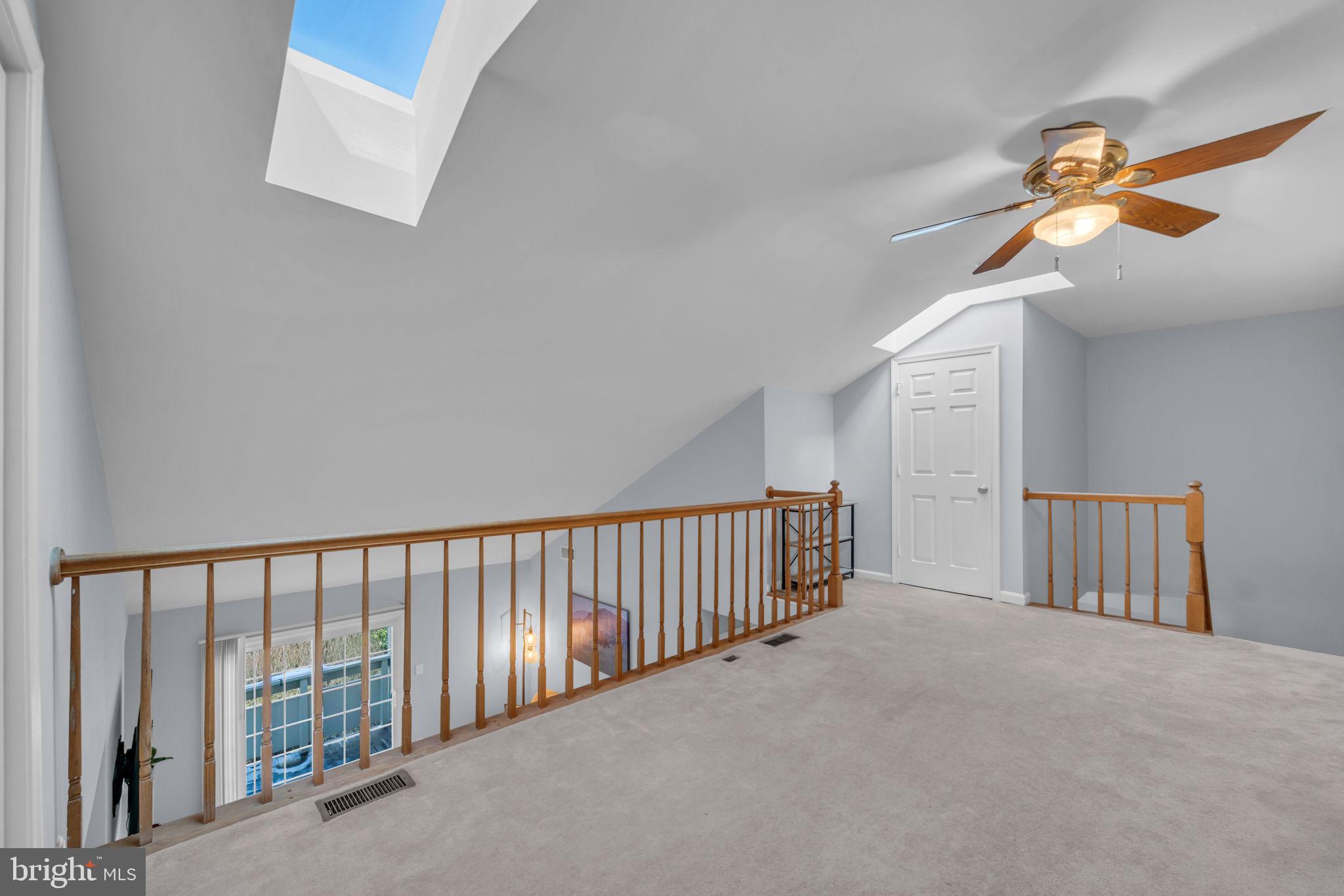 2233 LOVEDALE LANE L