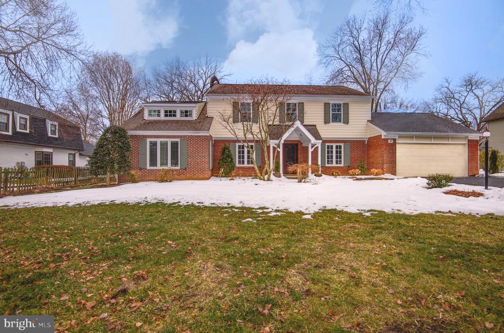 8017 ILIFF DRIVE