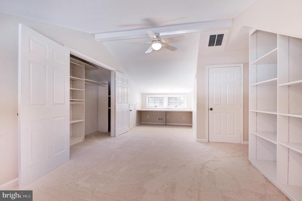 8017 ILIFF DRIVE