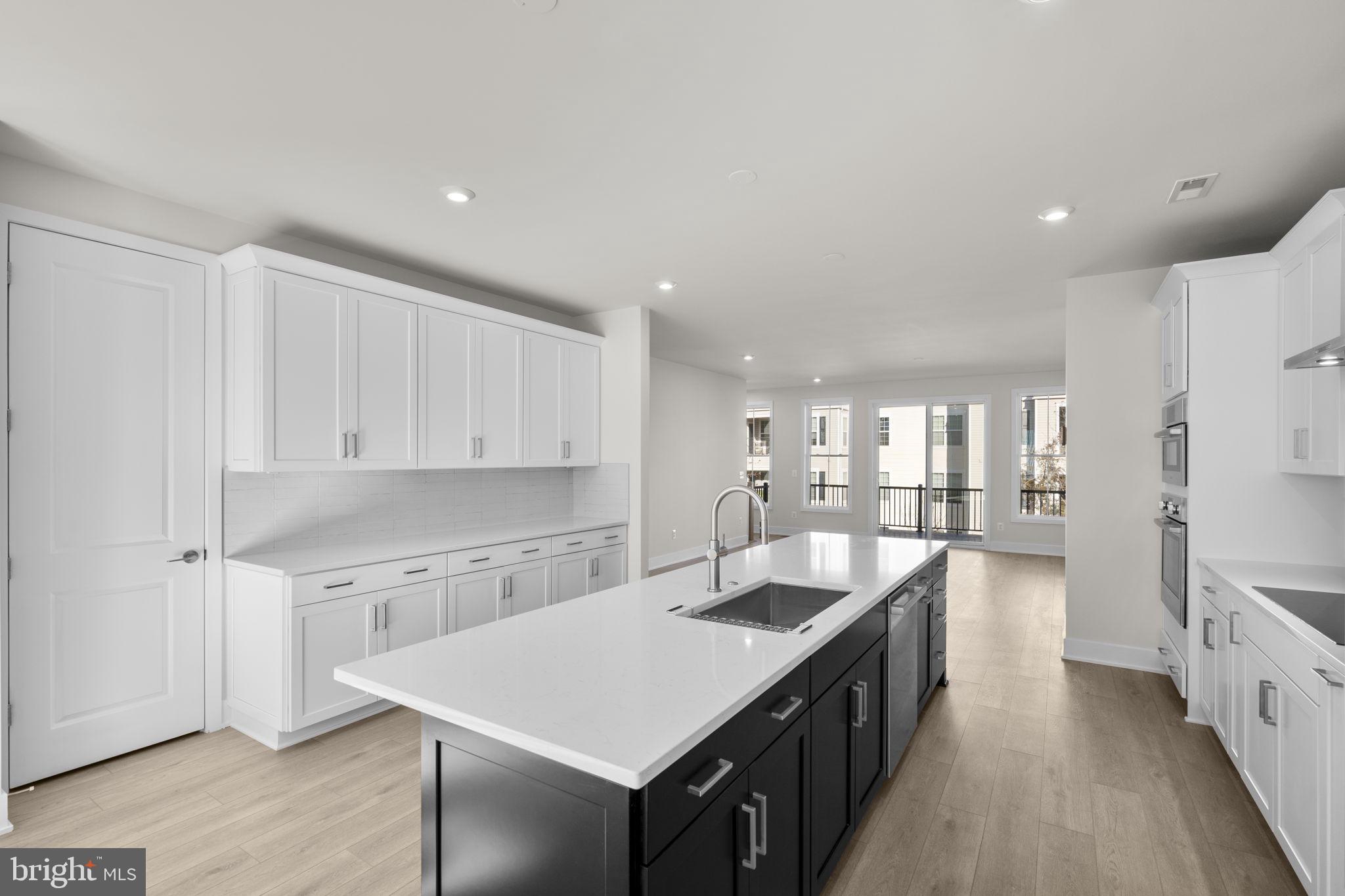 13736 AVIATION PLACE HOMESITE 22