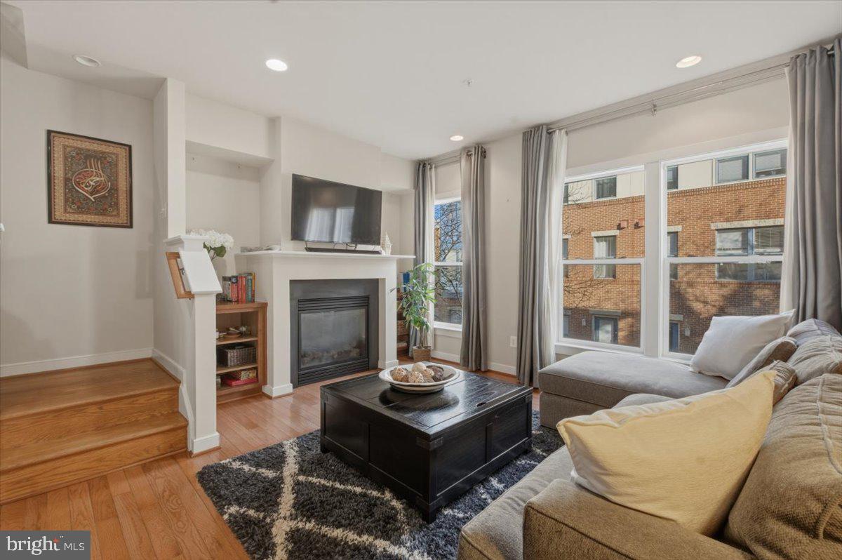 12183 WAVELAND STREET