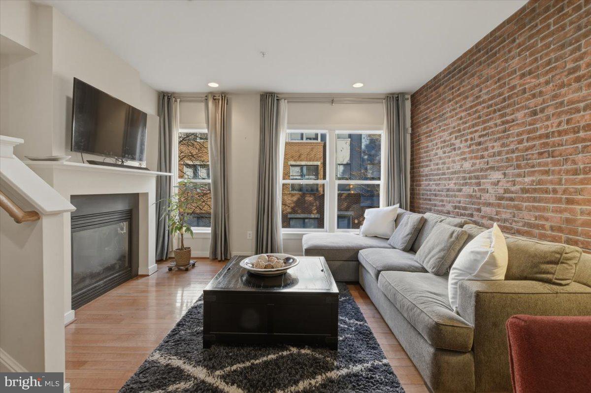 12183 WAVELAND STREET