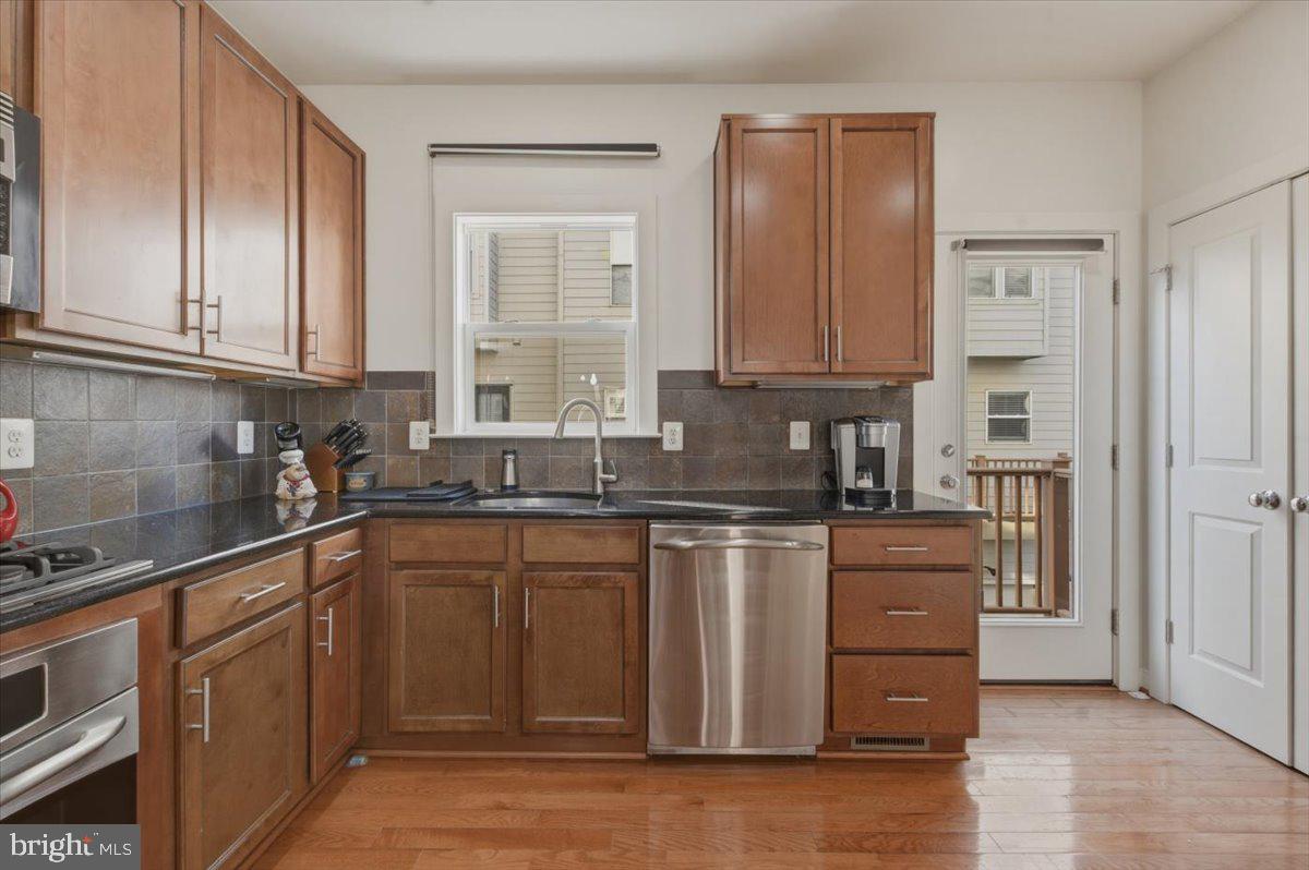 12183 WAVELAND STREET