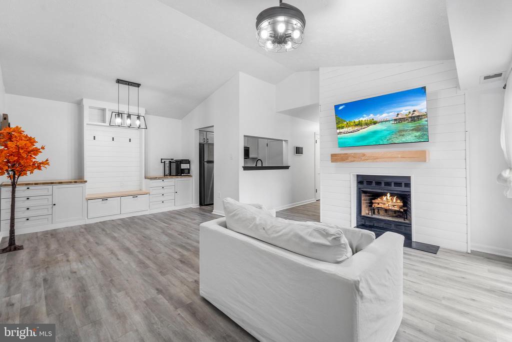 8608 SHADWELL DRIVE 45