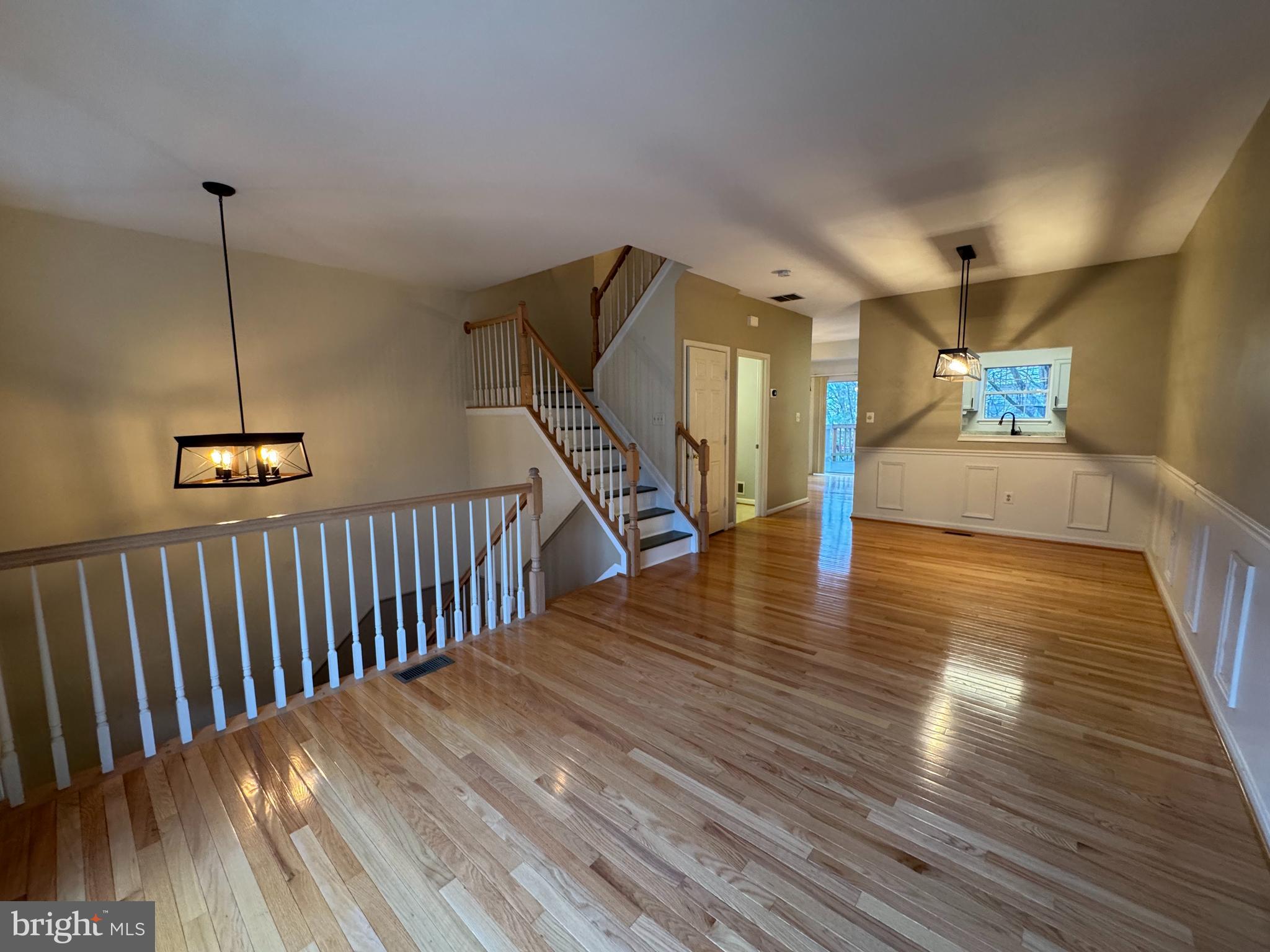 2506 CLOVER FIELD CIRCLE