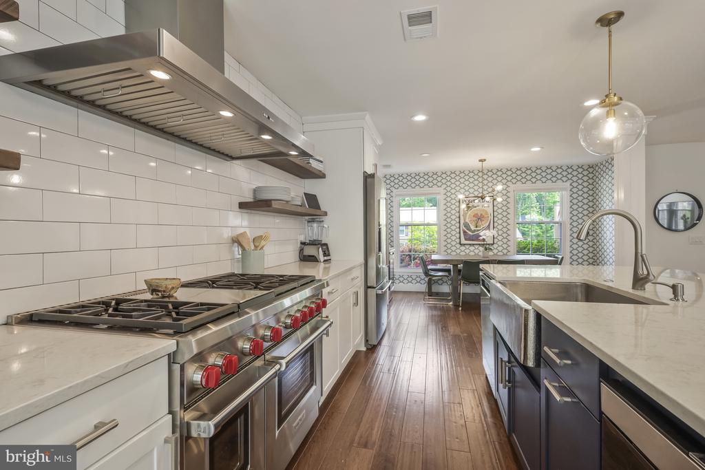 8625 APPLETON COURT