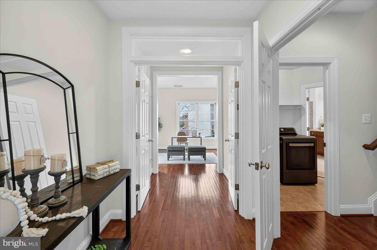 2081 HUTCHISON GROVE COURT