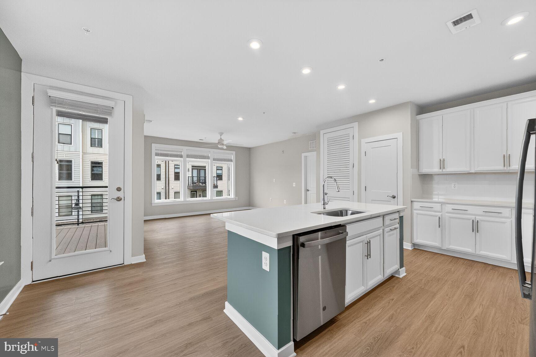 1669 BANDIT LOOP 301A