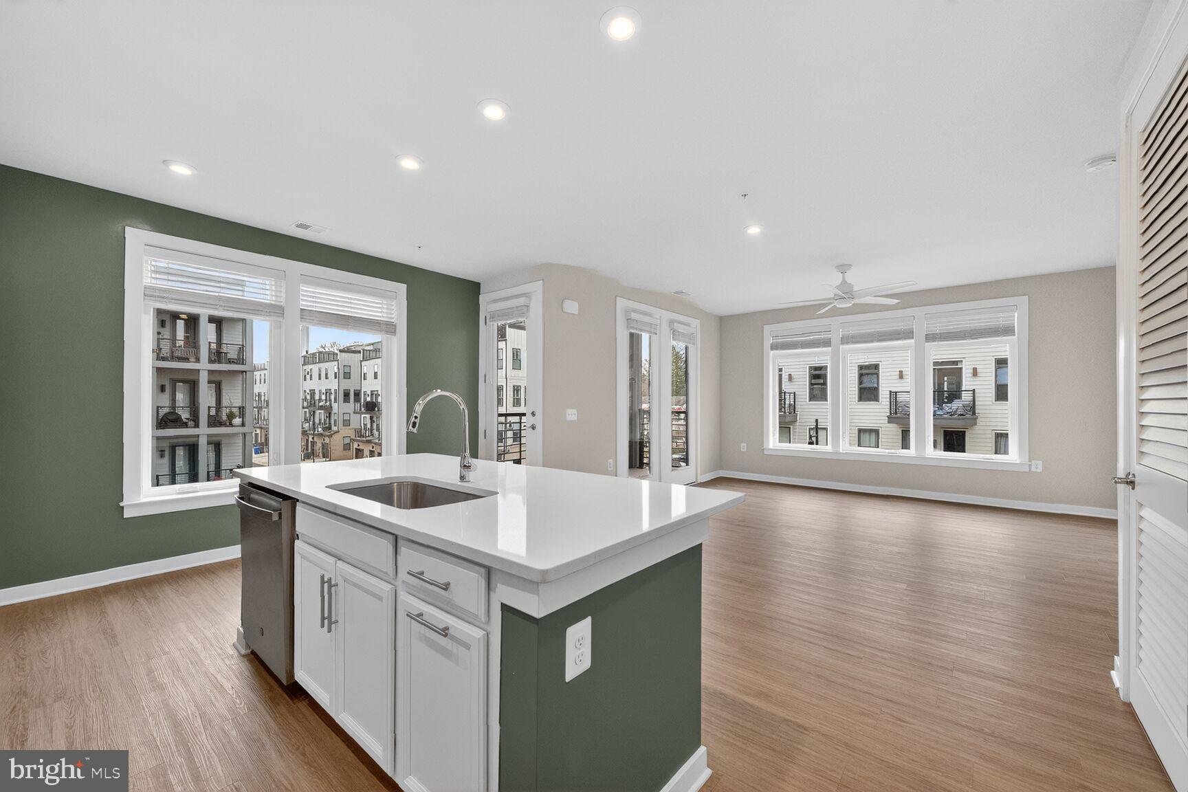 1669 BANDIT LOOP 301A