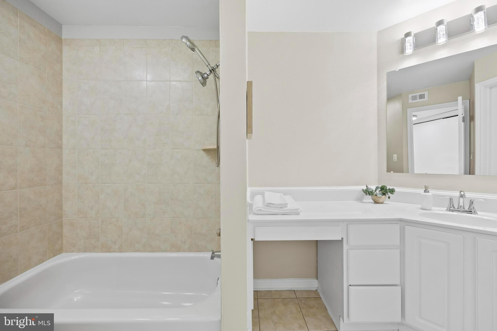 12165 PENDERVIEW TERRACE 1038