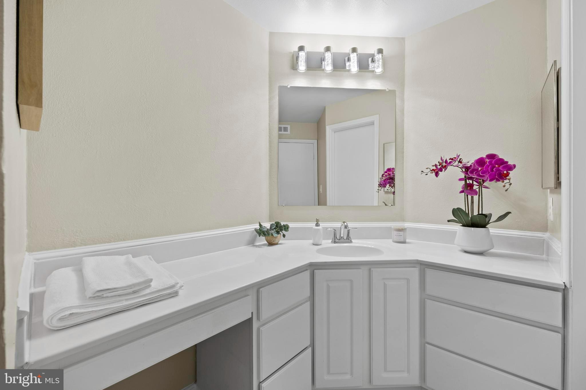 12165 PENDERVIEW TERRACE 1038