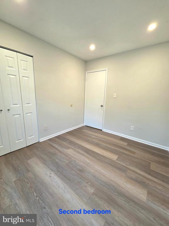 5815 COVE LANDING ROAD 204