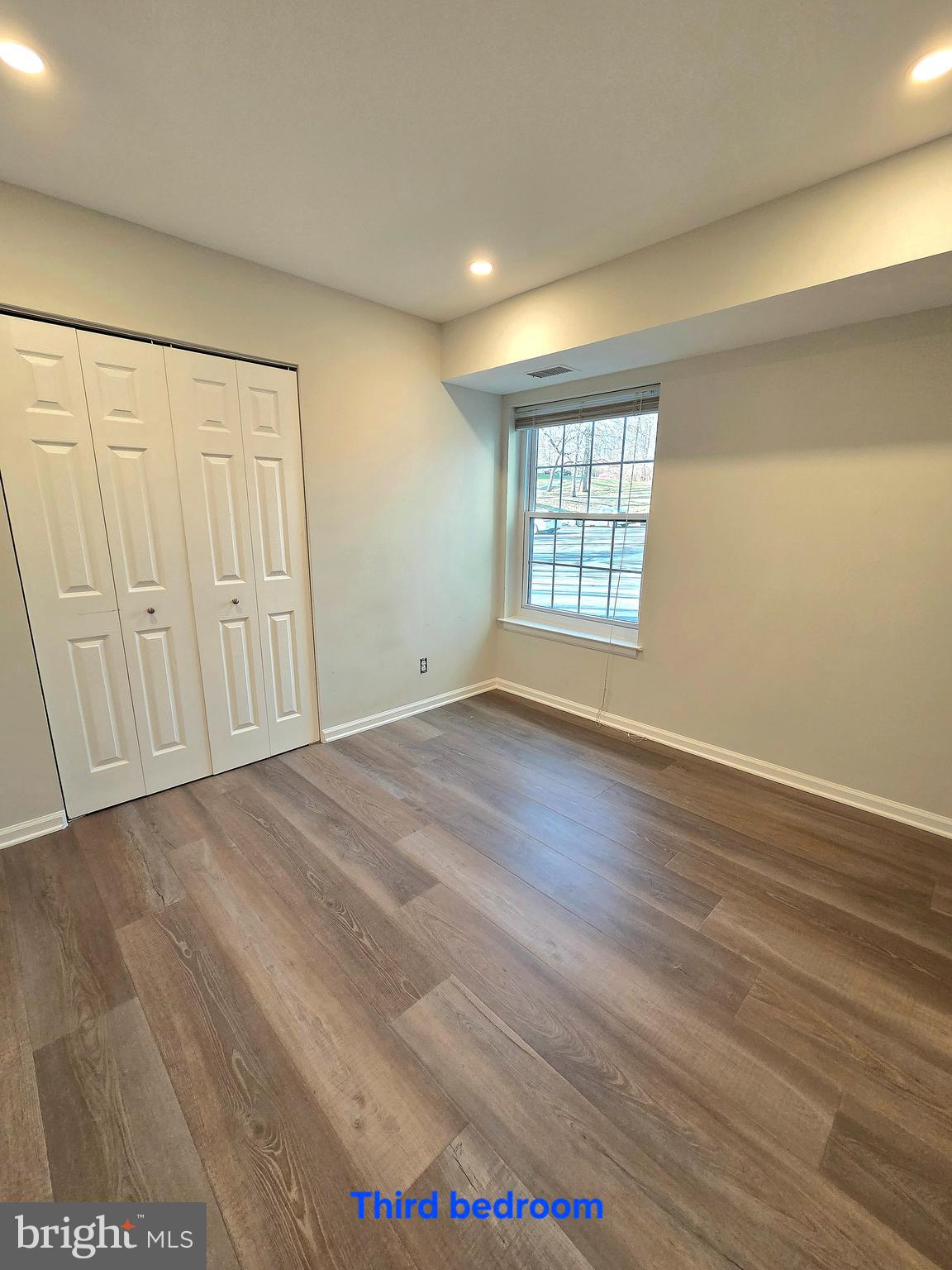 5815 COVE LANDING ROAD 204