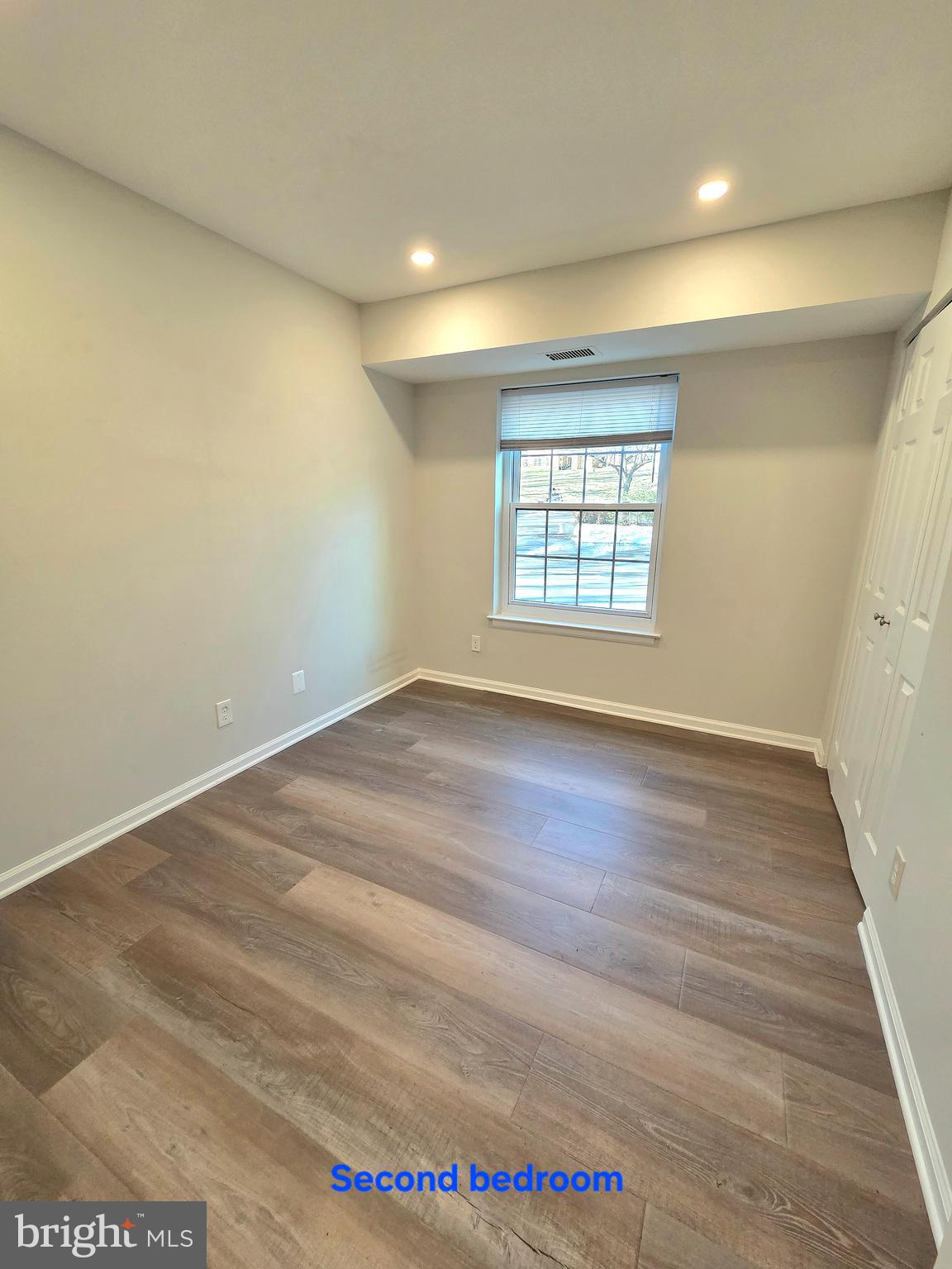 5815 COVE LANDING ROAD 204