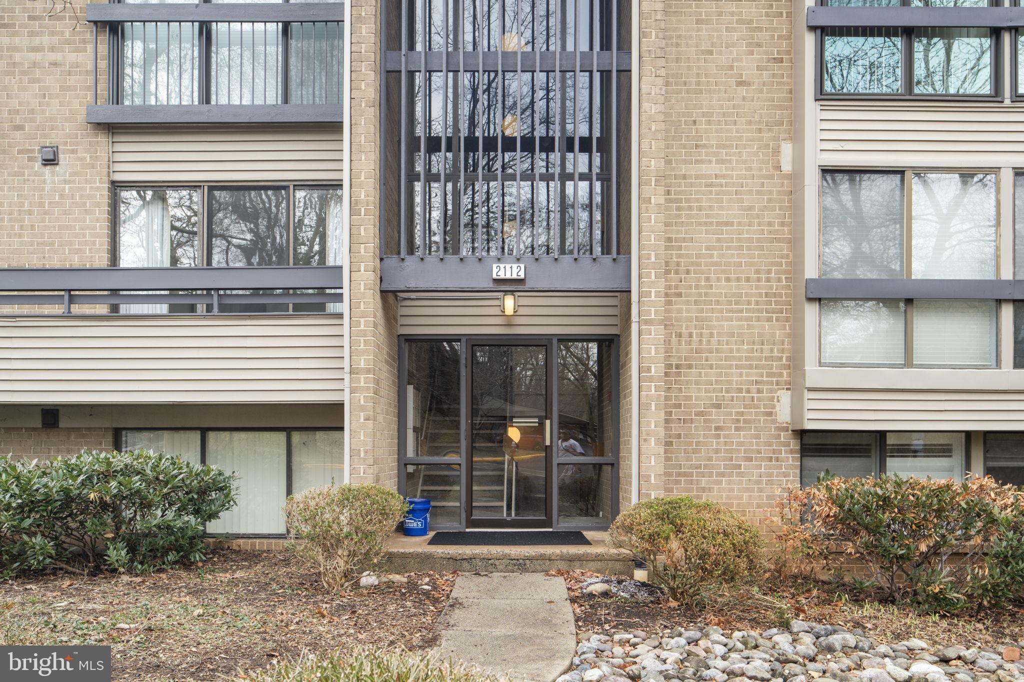 2112 GREEN WATCH WAY 200