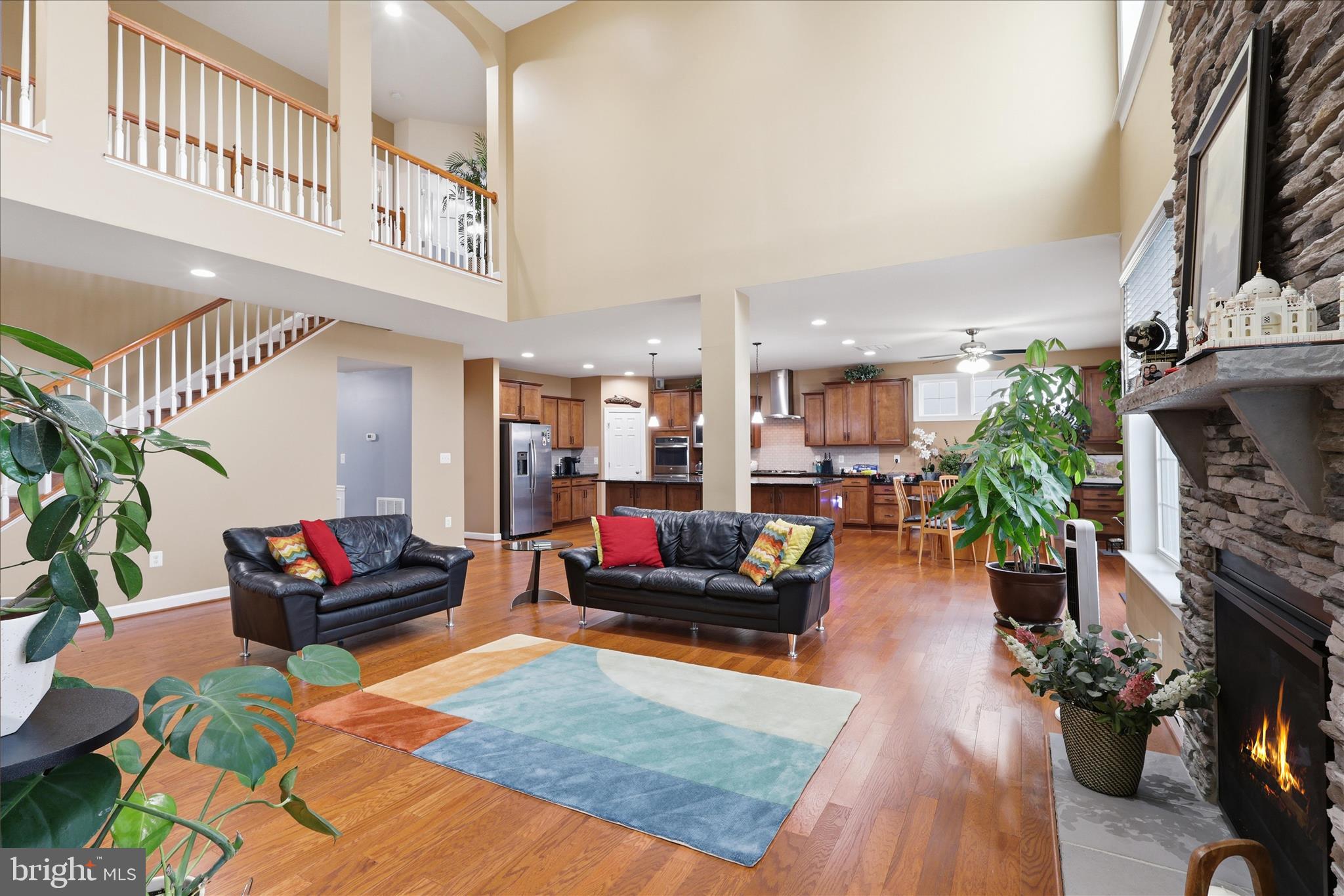 5575 JAMES YOUNG WAY