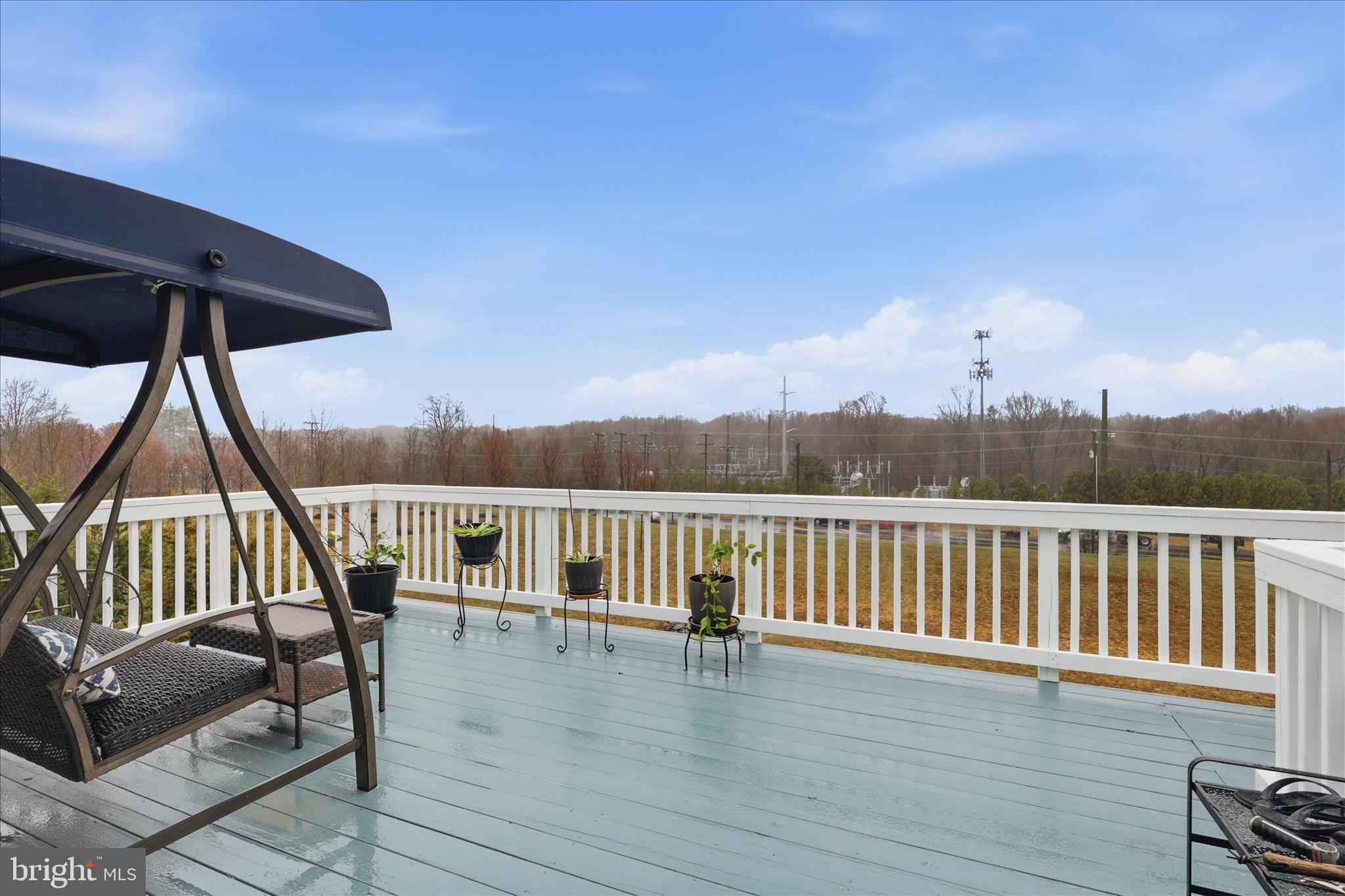 5575 JAMES YOUNG WAY