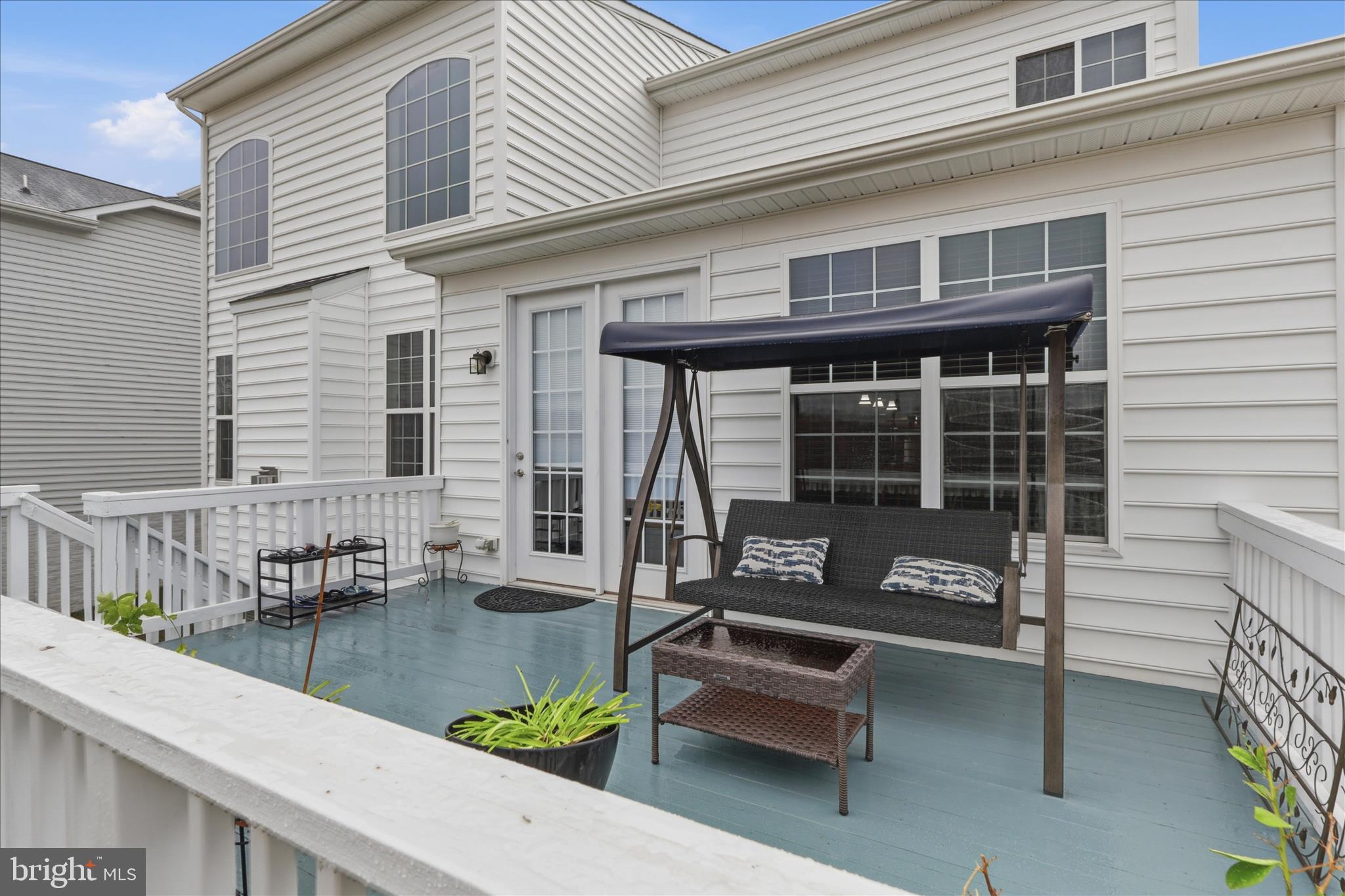 5575 JAMES YOUNG WAY