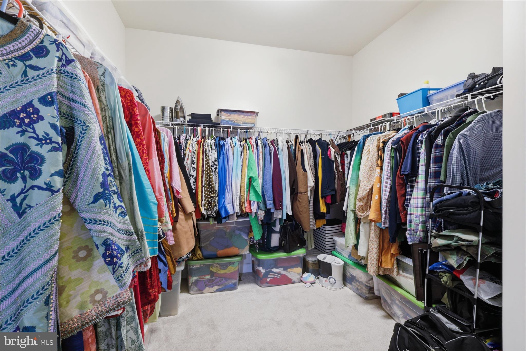 5575 JAMES YOUNG WAY