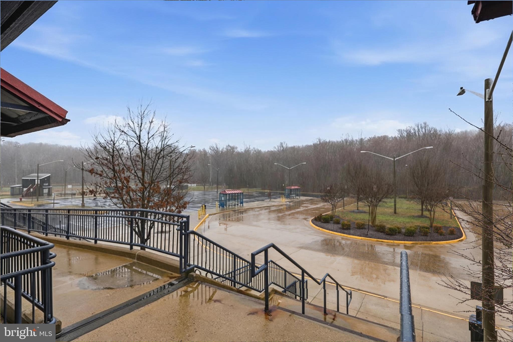 5575 JAMES YOUNG WAY