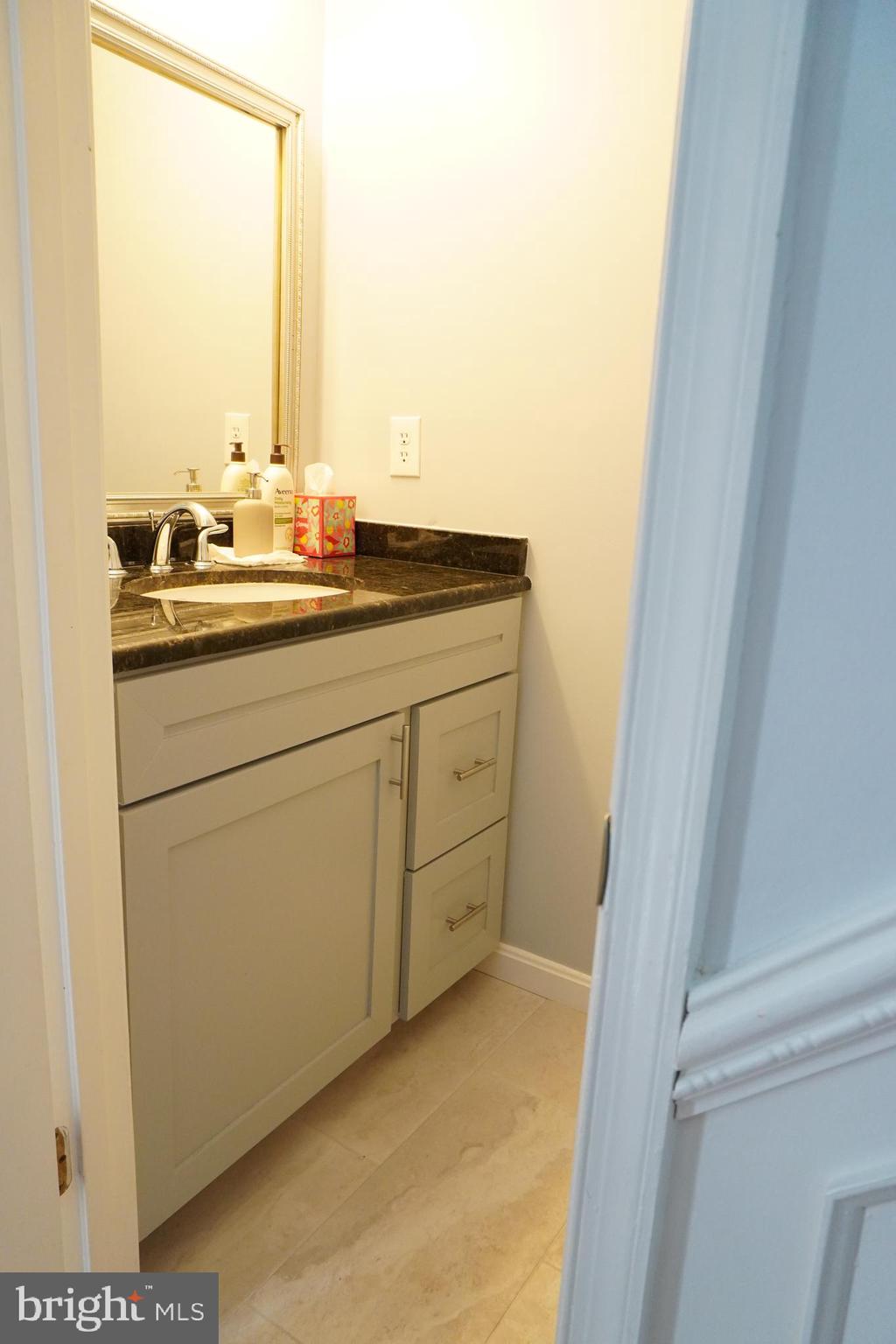 13998 NEW BRADDOCK ROAD