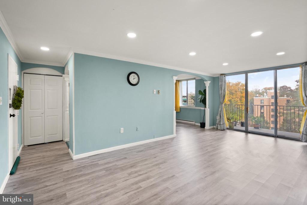 3245 RIO DRIVE 608