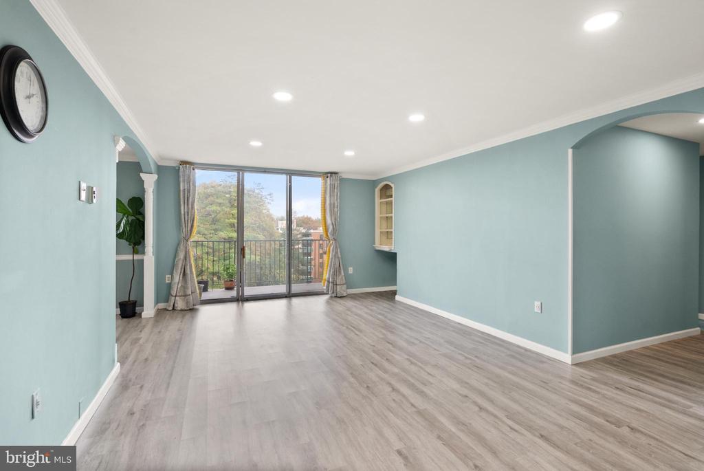3245 RIO DRIVE 608