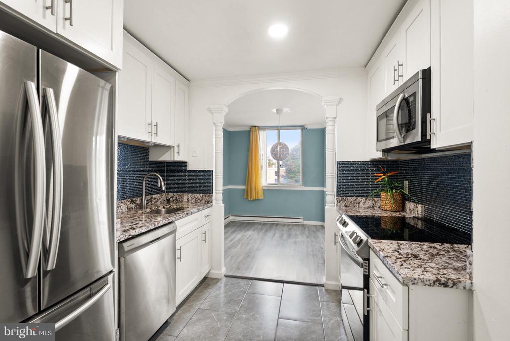 3245 RIO DRIVE 608