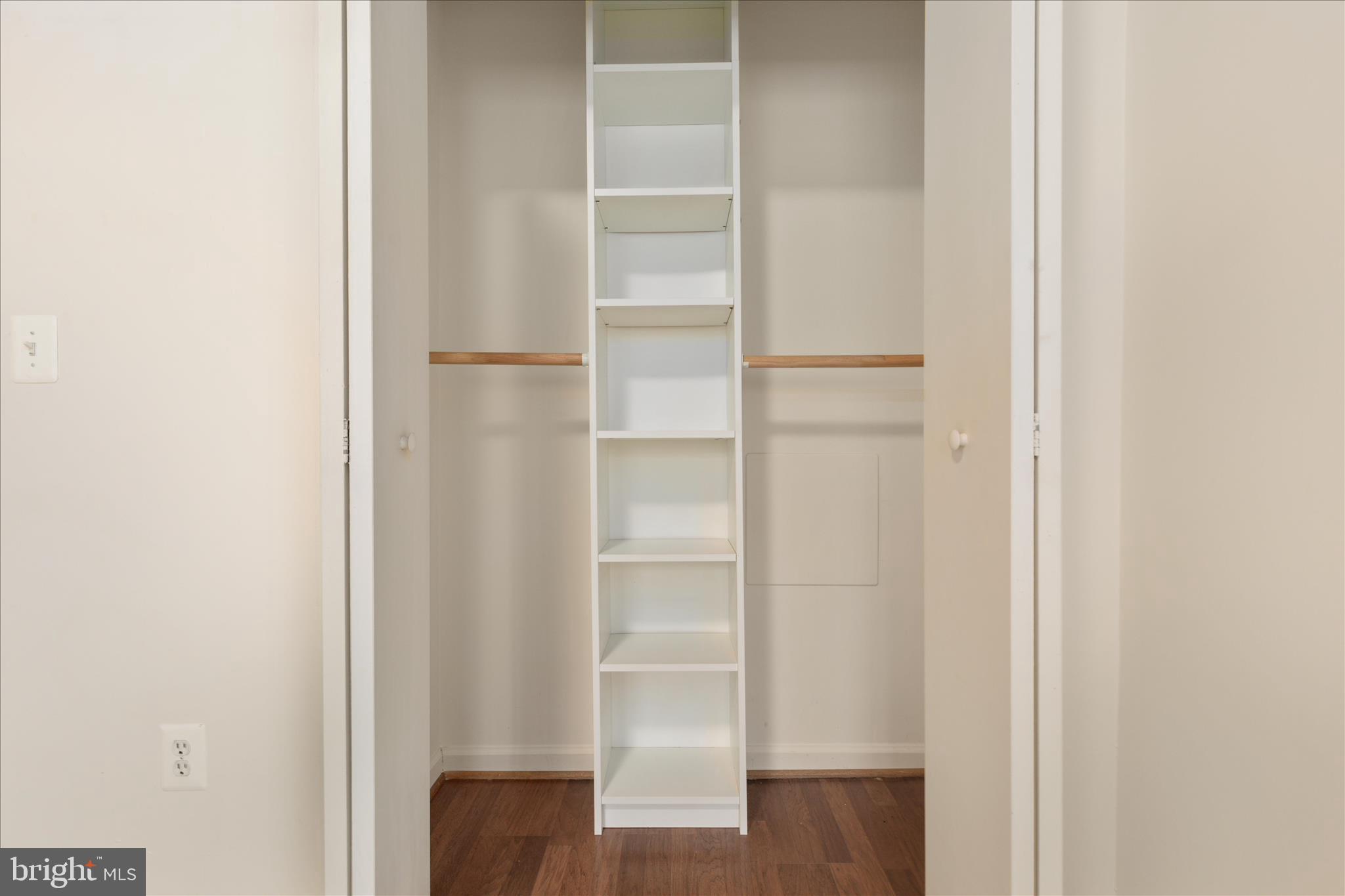 4901 AMERICANA DRIVE 202