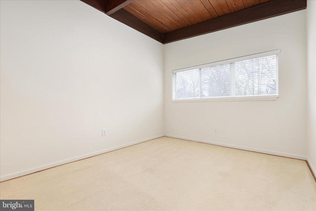 4901 AMERICANA DRIVE 202