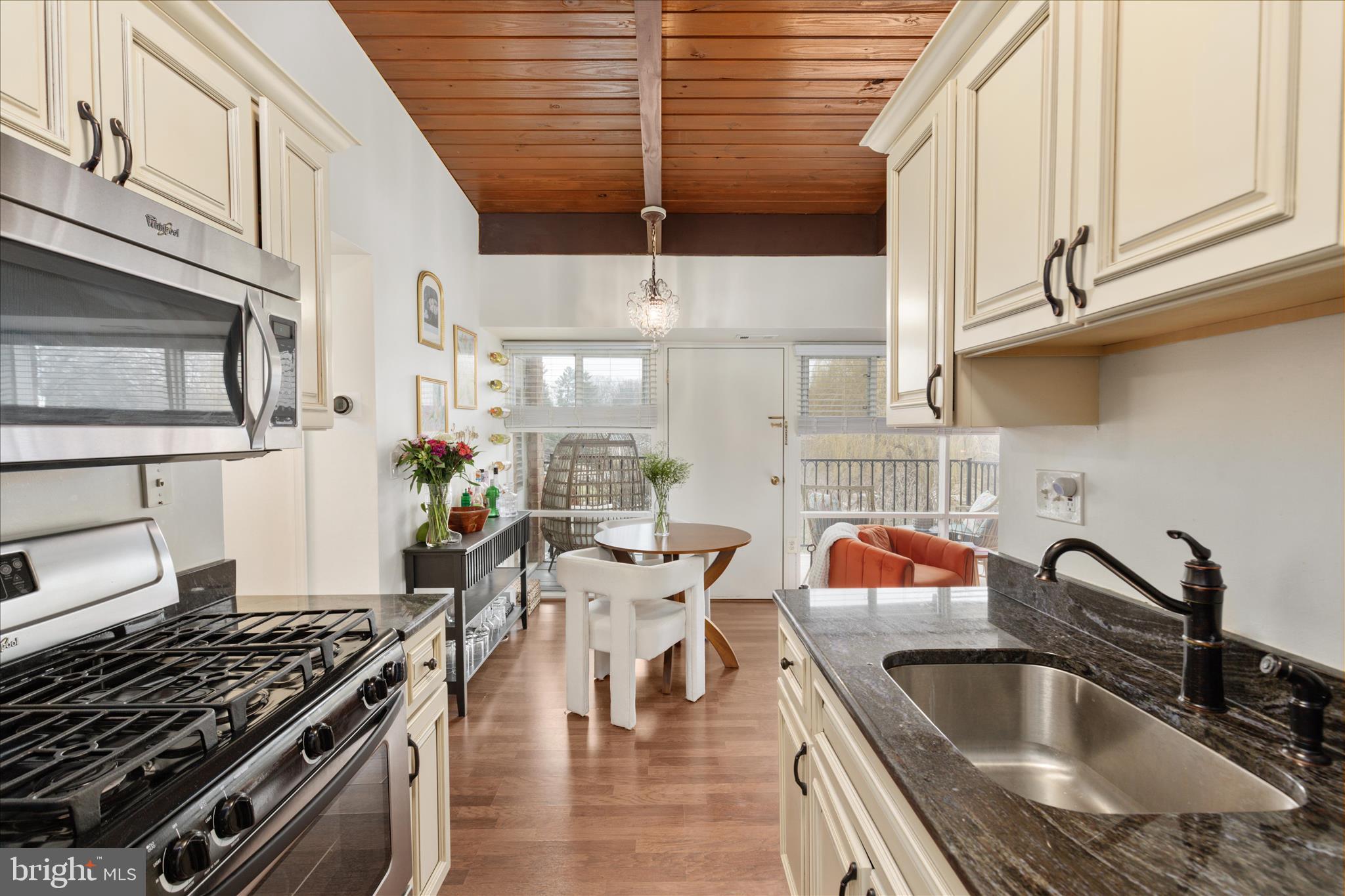 4901 AMERICANA DRIVE 202